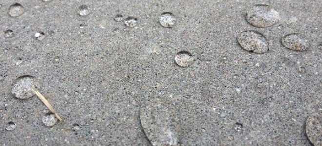 Обработка поверхностей гидроизоляционной грунтовкой