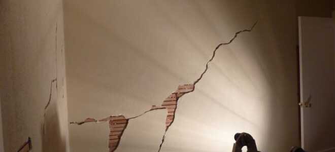 Почему трескается шпаклёвка на стенах: причины проблемы и способы устранения