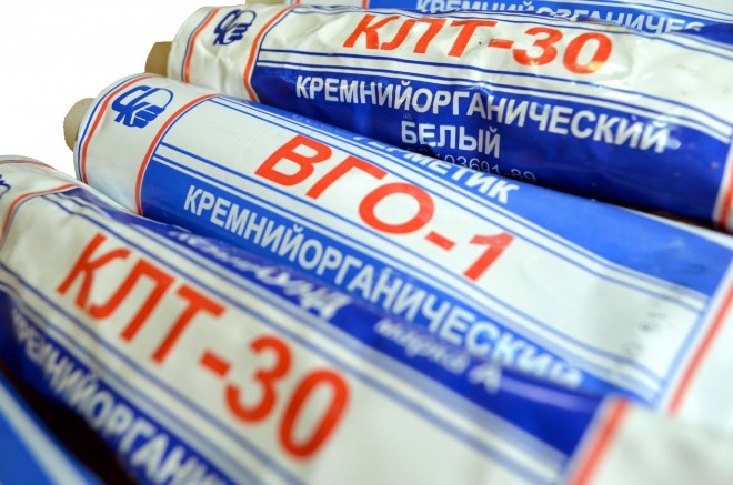 Фасовка герметика ВГО-1