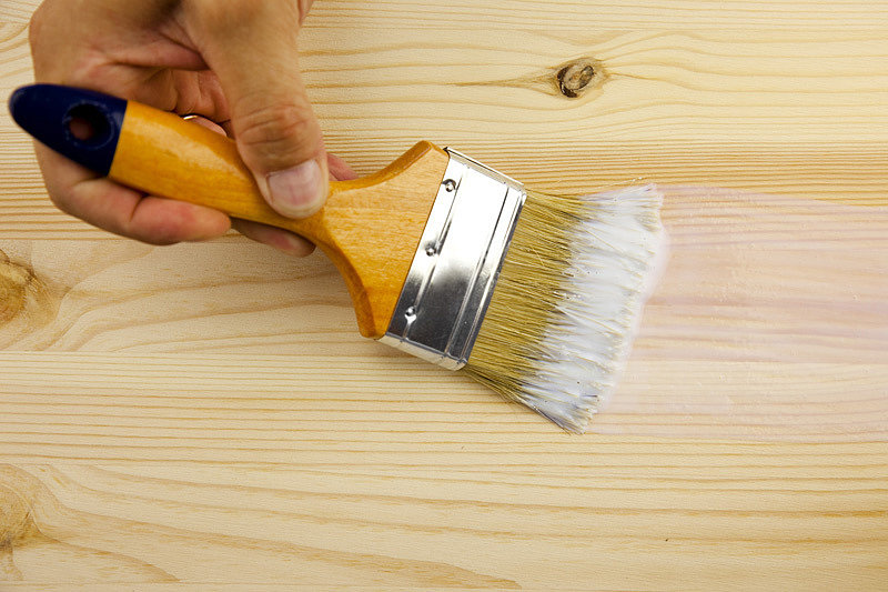 Водоотталкивающей грунтовкой можно обрабатывать дерево Грунтовка дерева