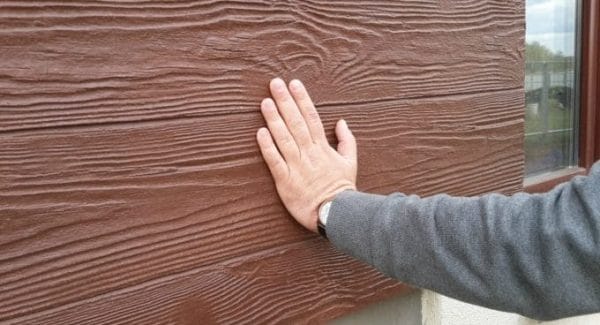 Фасадная штукатурка под дерево